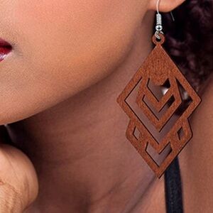 🆕 Geometric Brown Wooden Earrings